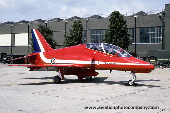 RAF Red Arrows HS Hawk T.1 XX237 (1988)