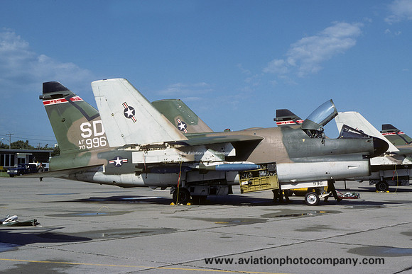 USAF South Dakota ANG 175 TFS LTV A-7D Corsair 70-0996/SD (1980)