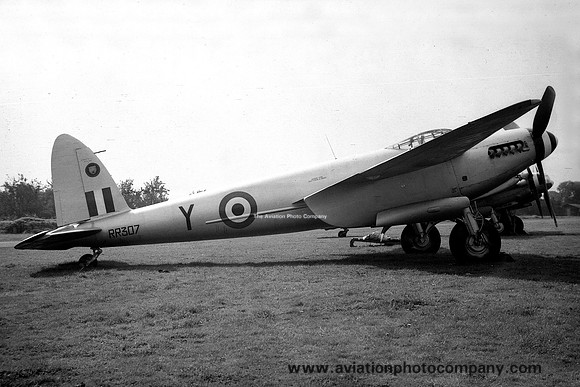 RAF 141 Squadron De Havilland Mosquito T.3 RR307/Y