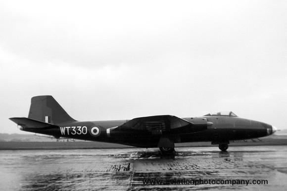 RAF English Electric Canberra B(I).8 WT330 (1956)