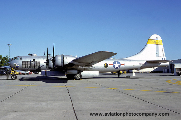 Boeing B-29 Superfortress N91329 (1978)