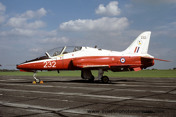 RAF 4 FTS Hawker Siddeley Hawk T.1 XX232 (1986)