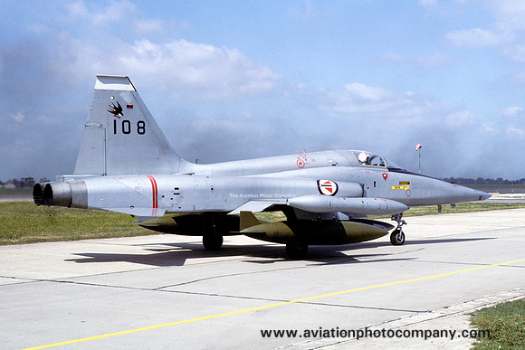 Royal Norwegian AF 336 Skv Northrop RF-5A 108 (1980)