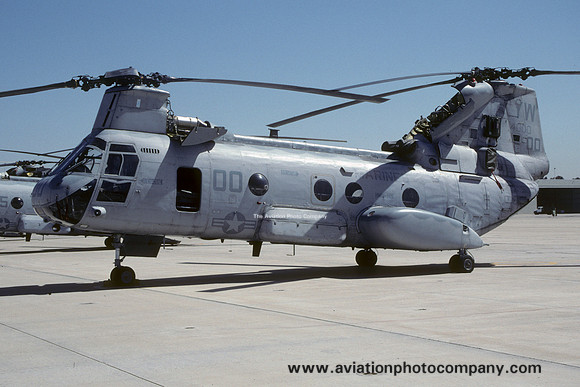 US Marines HMM-165 Vertol CH-46E Sea Knight 154000/YW-00 (1999)