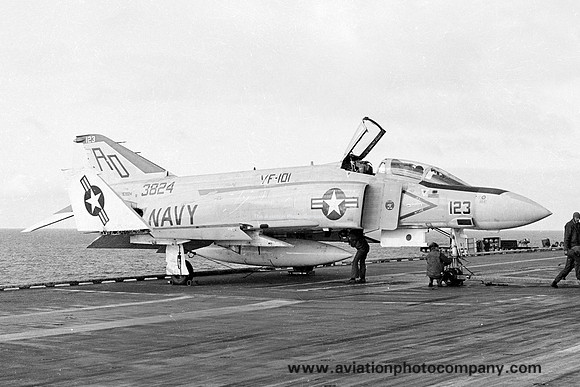 US Navy VF-101 McDonnell F-4J Phantom 153824/AD123 onboard USS America (1973)