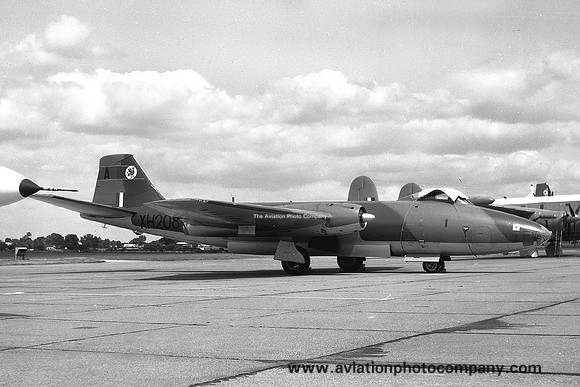 RAF 3 Squadron English Electric Canberra B(I).8 XH208/A
