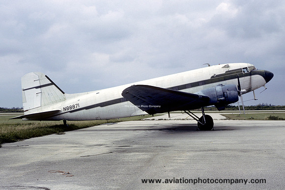 Douglas C-49J N88871 (1980)