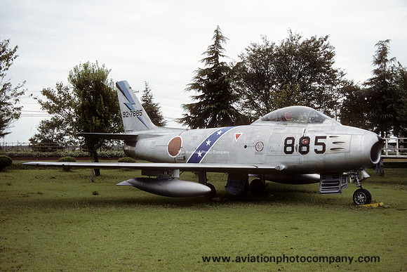 JASDF 9 Hikotai North American F-86F Sabre 92-7885 displayed at Hyakuri (1986)