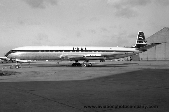 BOAC De Havilland Comet 4 G-APDJ