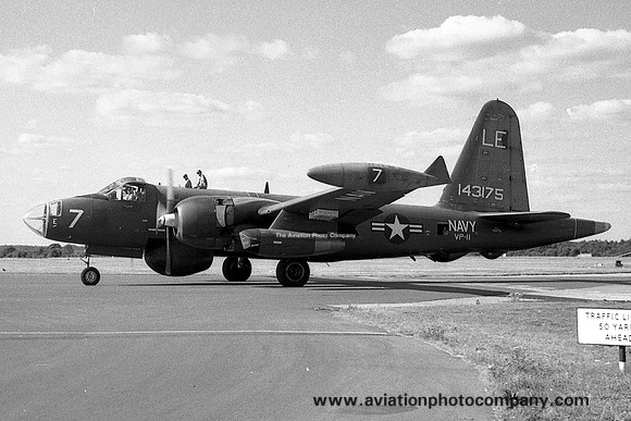 US Navy VP-11 Lockheed P2V-7/SP-2H Neptune 143175/LE-7 (1959)