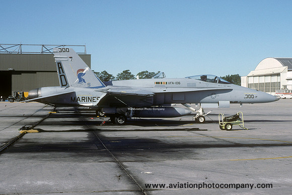 US Marines VFA-106 McDonnell Douglas F/A-18A Hornet 163105/AD-300 (1992)