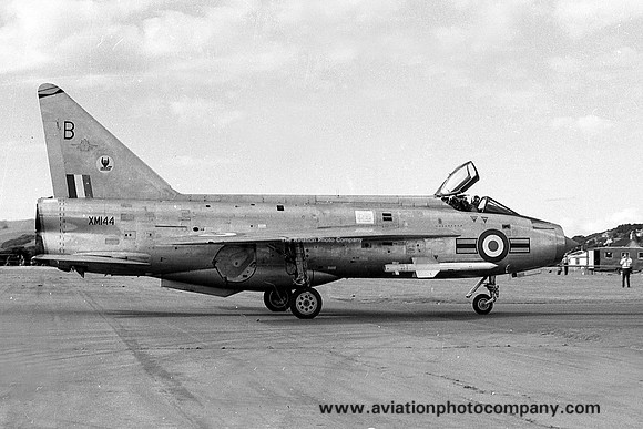 RAF Wattisham TFF English Electric Lightning F.1 XM144/B (1969)