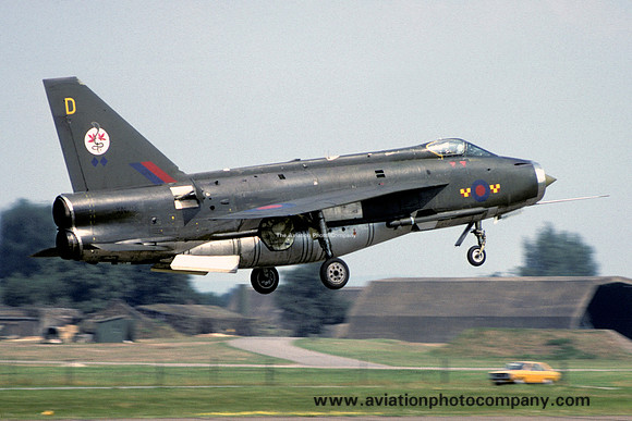RAF 92 Squadron English Electric Lightning F.2A XN791/D (1976)