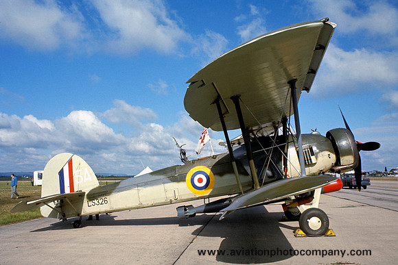 Royal Navy Fairey Swordfish LS326 (1977)