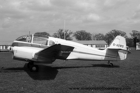 Aero Vodochody Ae.145 Super Aero G-ASWS (1960)