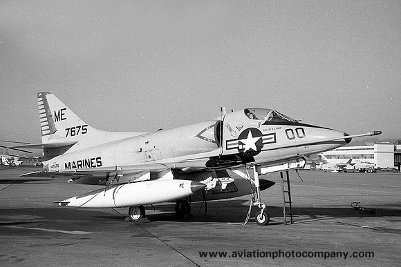 USMC VMA-133 Douglas A-4C 147675/ME00