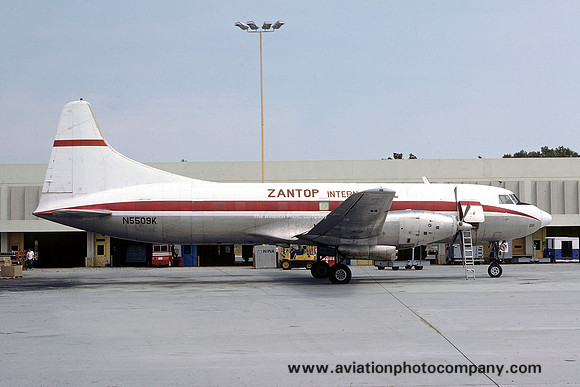 Zantop International Airlines Convair 640 N5509K at Atlanta IAP (1976)