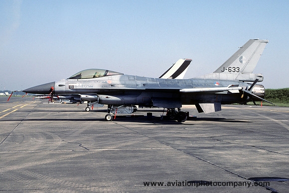 Dutch Air Force 306 Squadron GD F-16AM Fighting Falcon J-633 (2001)