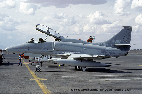 US Marines Douglas OA-4M Skyhawk 154623 (1980)