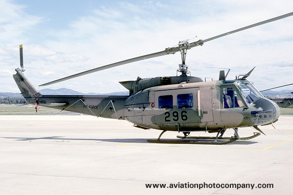 RAAF Bell UH-1D A2-296 (1986)