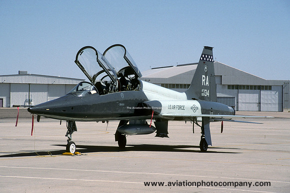 USAF 12 FTW Northrop T-38A Talon 68-8134/RA (2000)