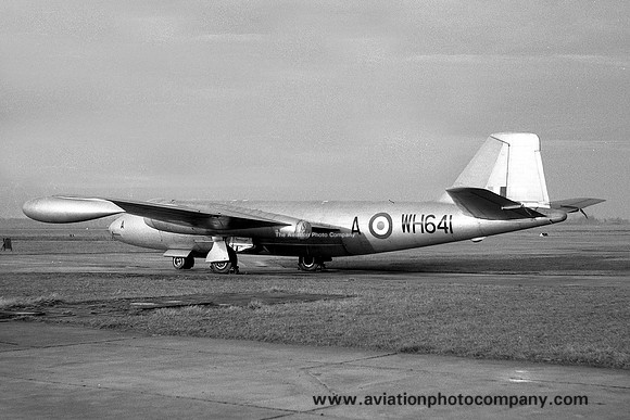 RAF 231 OCU English Electric Canberra B.2 WH641/A