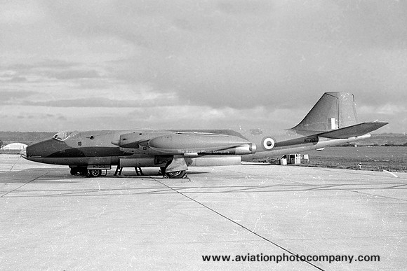 RAF English Electric Canberra B.15 WT213