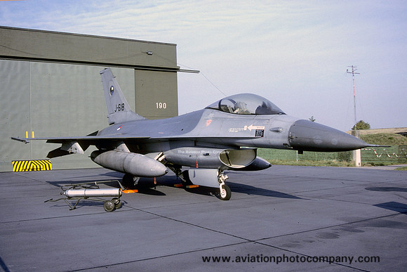 Dutch Air Force 311 Squadron GD F-16A Fighting Falcon J-618 (1986)
