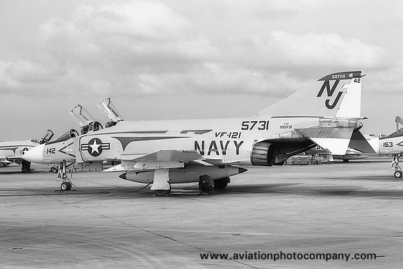 US Navy VF-121 McDonnell F-4J Phantom 155731/NJ-142 (1975)