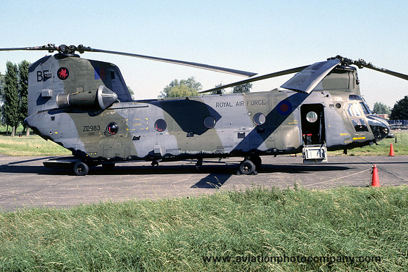 RAF 18 Squadron Vertol Chinook HC.1 ZD983/BF (1991)