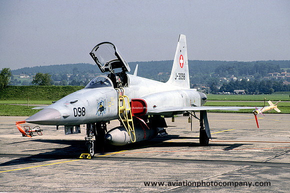 Swiss Air Force Northrop F-5E Tiger II J-3098 (1989)