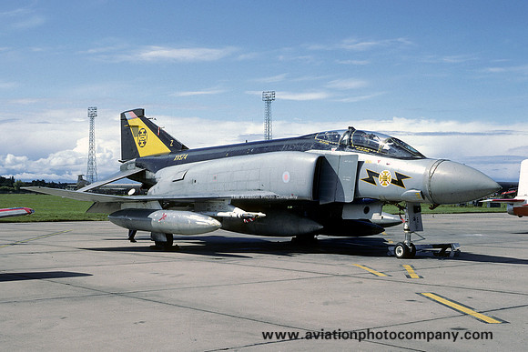 RAF 111 Squadron McDonnell F-4K Phantom FG.1 XV574/Z (1987)