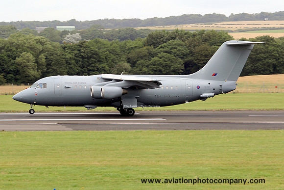 RAF 32 Squadron BAe 146 CC.3 ZE707 at Prestwick (2013)