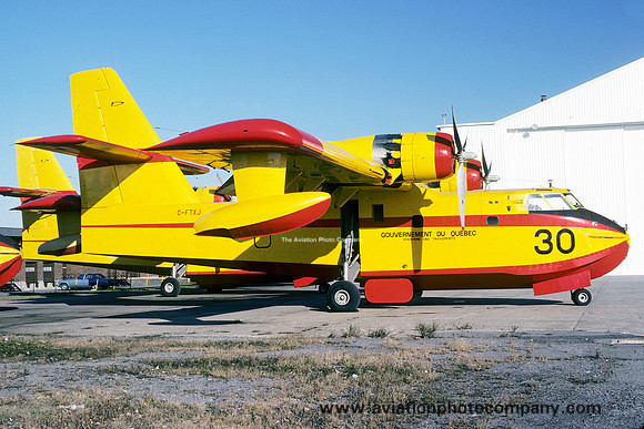 Quebec Government Canadair CL-215 C-FTXJ/30 (1977)