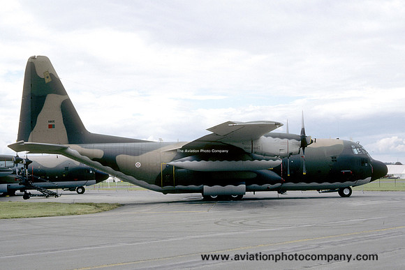 Portuguese Air Force Esq 501 Lockheed C-130H Hercules 6805 at IAT Fairford (1987)