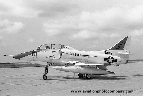 US Navy JTTU Douglas TA-4J Skyhawk 155074/JD-01 (1975)