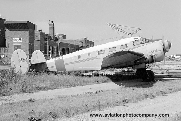 Beech D18S CF-CAJ (1974)