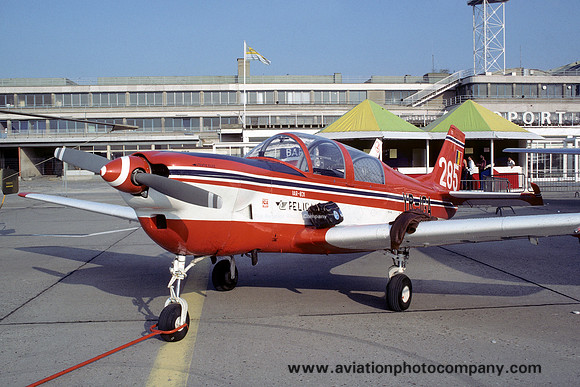 IAR-831 Pelican YR-IGA at the Paris Air Show (1985)