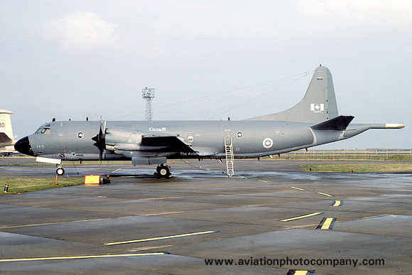Canadian Armed Forces 407 Squadron Lockheed CP-140 Aurora 140117 (1987)