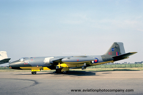 RAF 7 Squadron English Electric Canberra TT.18 WJ682 (1981)
