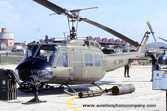 Spanish Army Bell UH-1H Iroquois HU.10-72/ET-242 (1985)