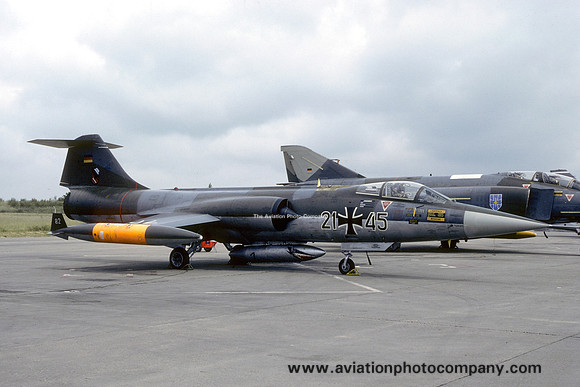 West German Air Force JBG32 Lockheed F-104G Starfighter 21+45 (1983)