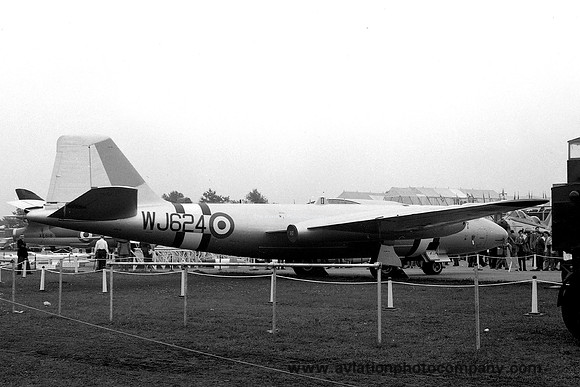 RAF English Electric Canberra U.10 WJ624