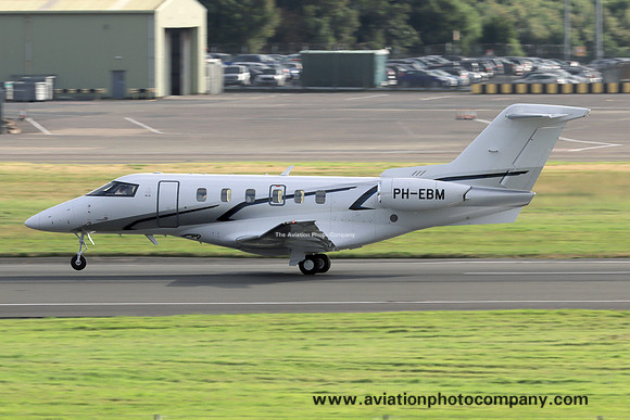 Pilatus PC-24 PH-EBM at Prestwick (2022)