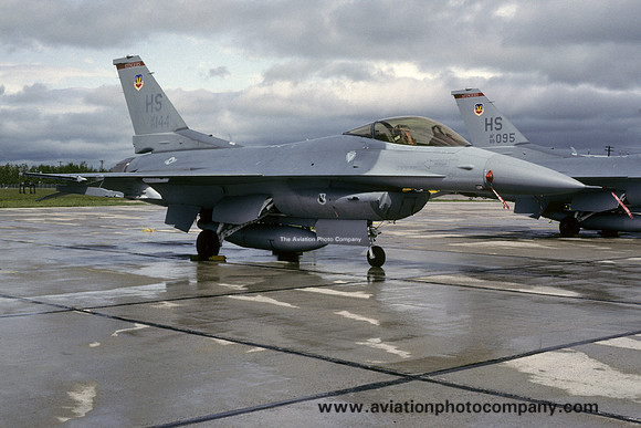 USAF 31 FW 307 FS General Dynamics F-16C Fighting Falcon 89-2144/HS (1992)