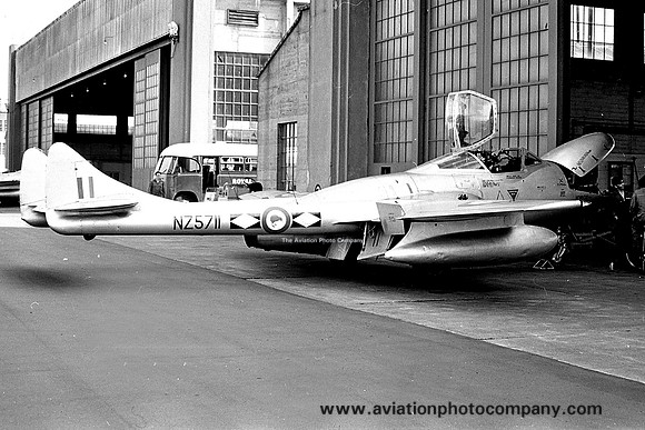 RNZAF 75 Squadron De Havilland Vampire T.35 NZ5711 (1972)