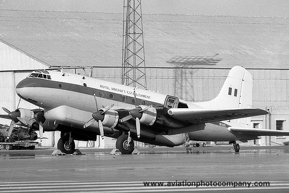 RAE Handley Page Hastings C.2 WD480 at RAF Luqa