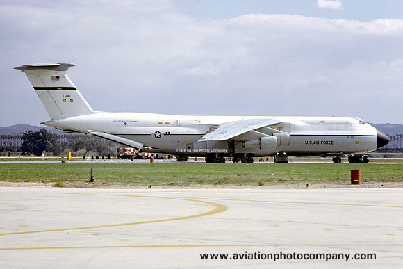 USAF 60 MAW Lockheed C-5A Galaxy 67-0167 (1981)