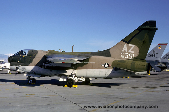 USAF Arizona ANG 152 TFTS LTV A-7D Corsair 75-0391/AZ (1980)