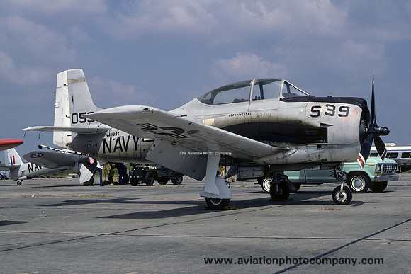 North American T-28C Trojan N4993Y/140539 (1979)